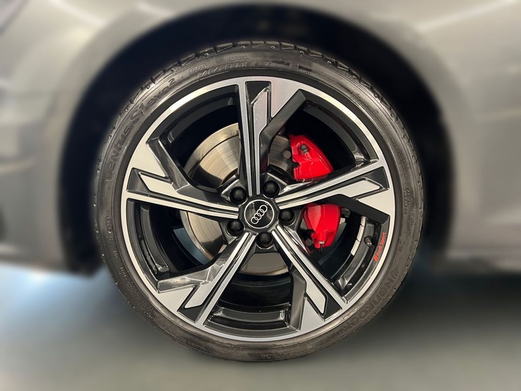 Audi A4 2023 г. Серый, пробег 49624 км