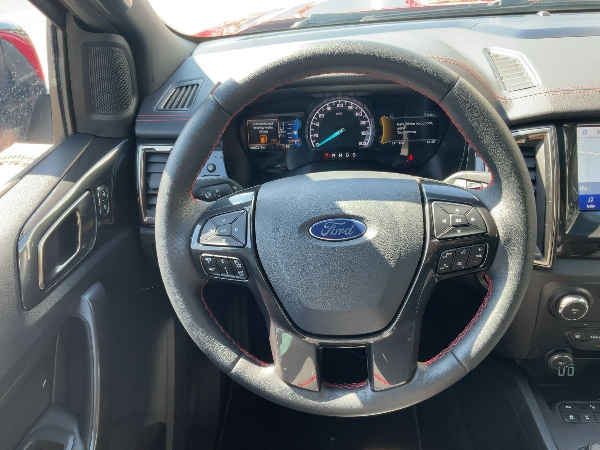 Ford Ranger 2023 г. Красный, пробег 12700 км