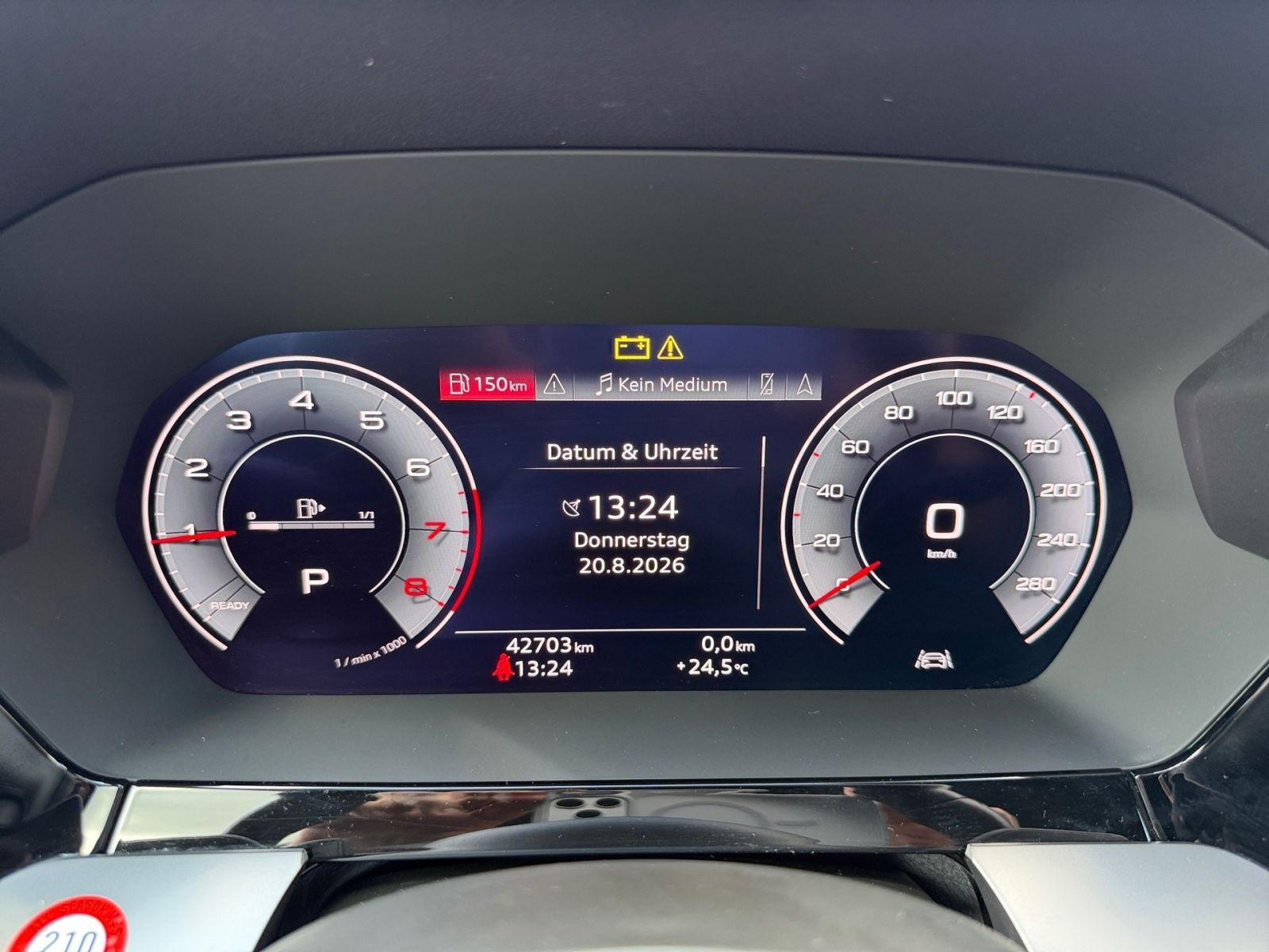 Audi A3 2023 г. Чёрный, пробег 42698 км