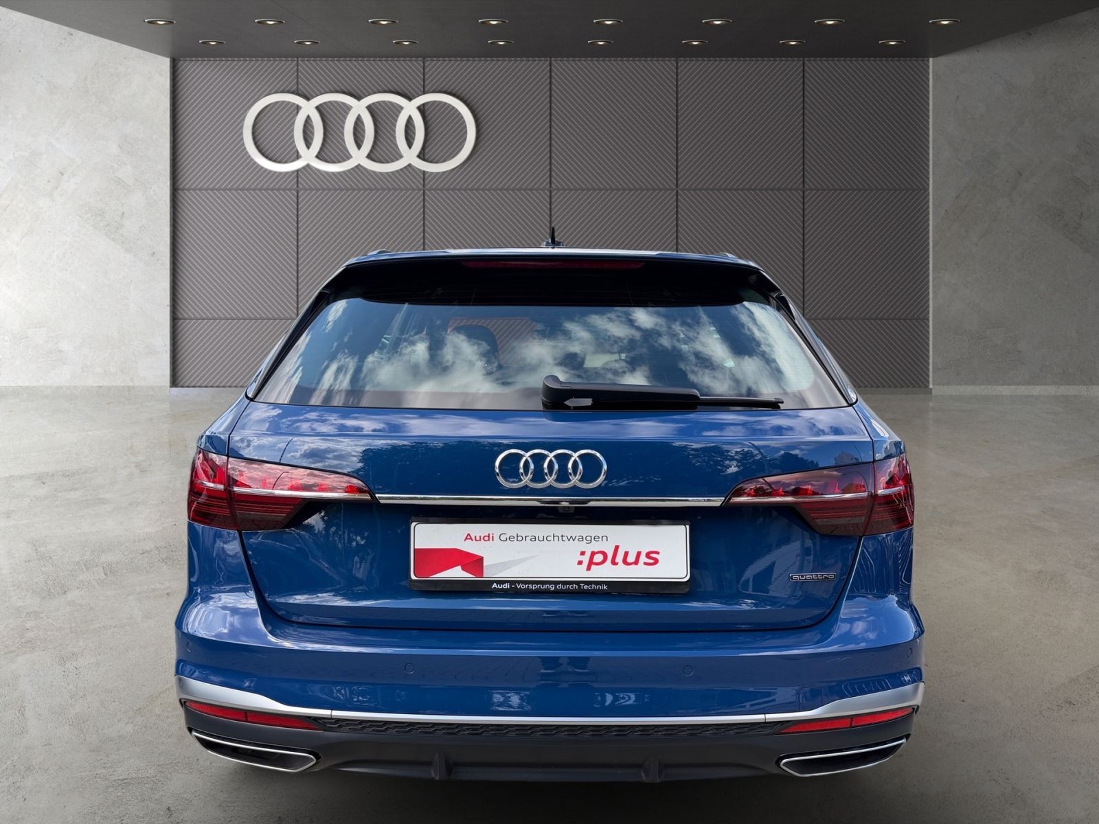 Audi A4 2023 г. Синий, пробег 38004 км