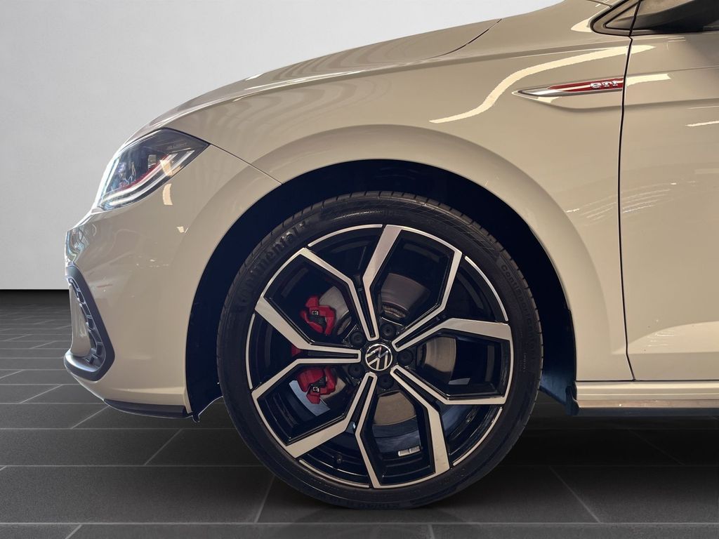 Volkswagen Polo 2023 г. Белый, пробег 52909 км