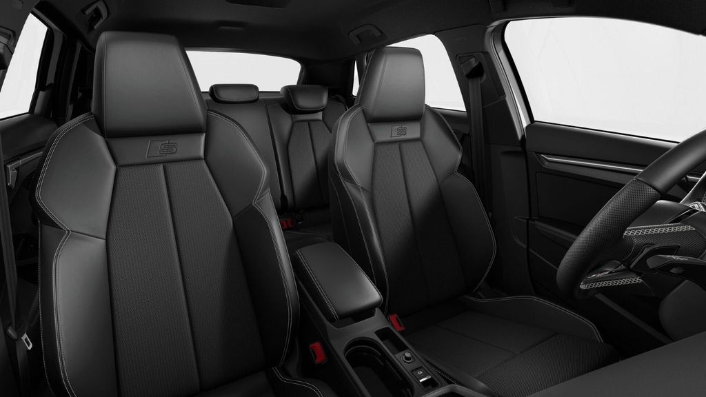 Audi S3 2024 г. Белый, пробег 51555 км
