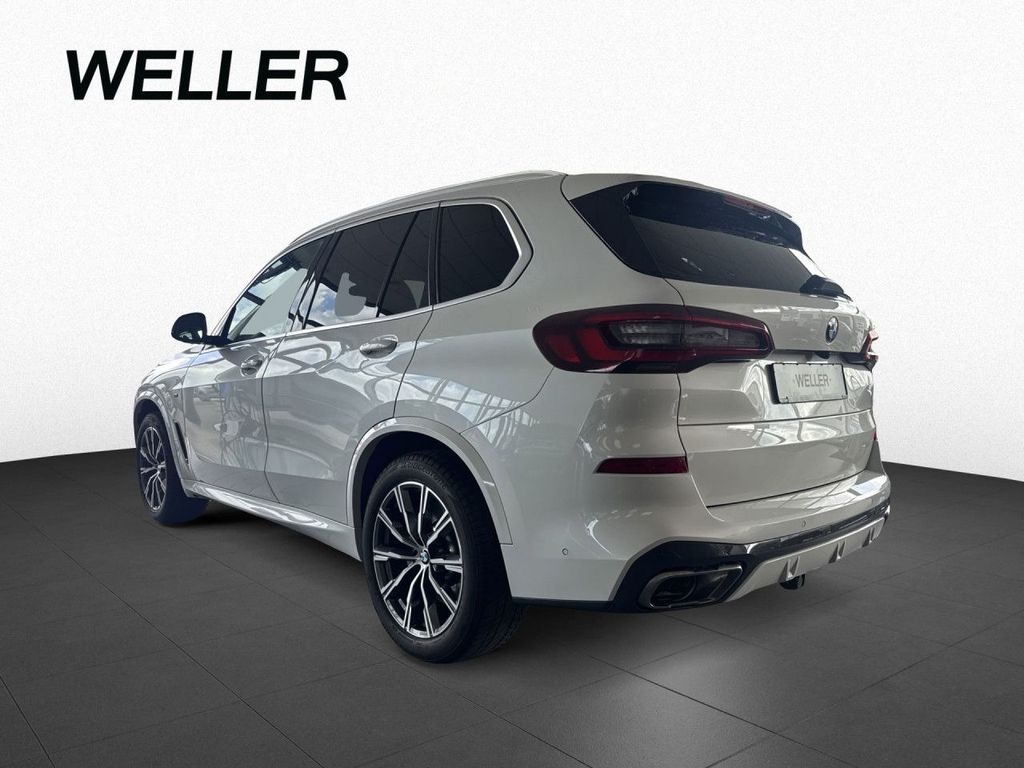 BMW X5 M50 2022 г. Белый, пробег 47470 км