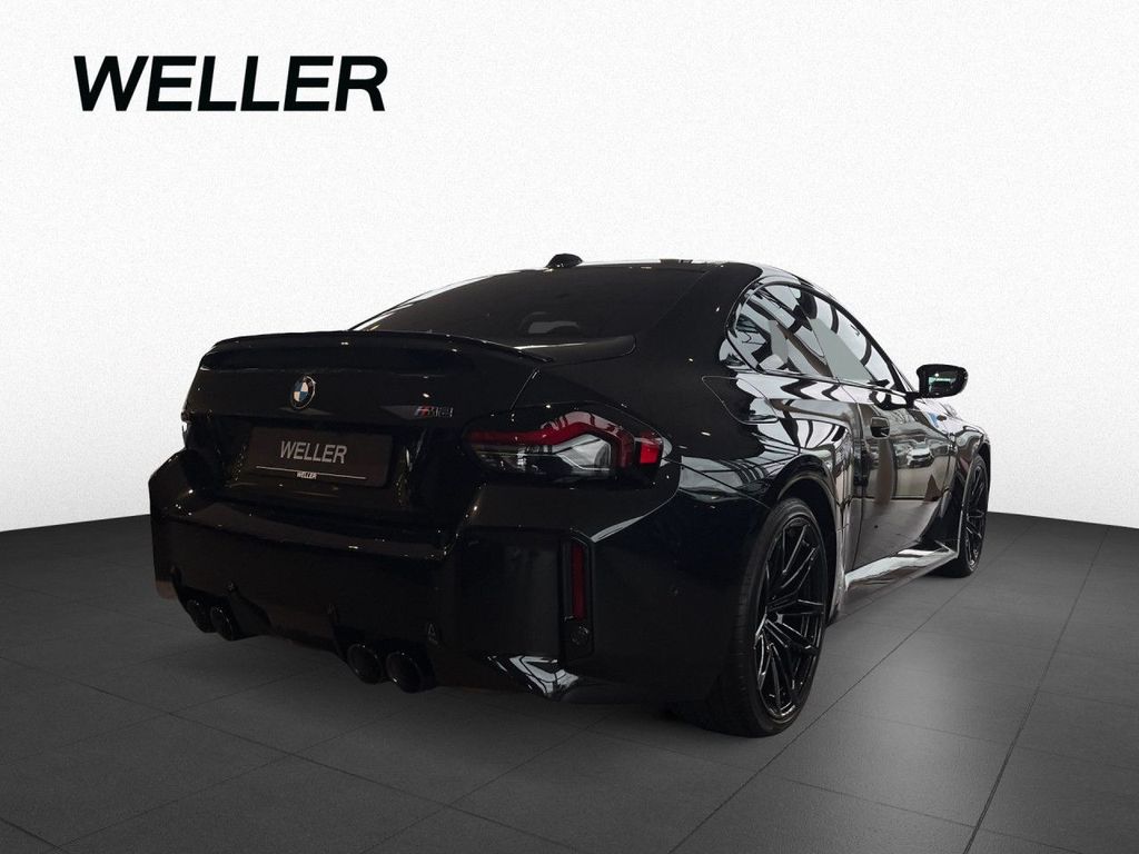 BMW M2 2025 г. Чёрный, пробег 5611 км