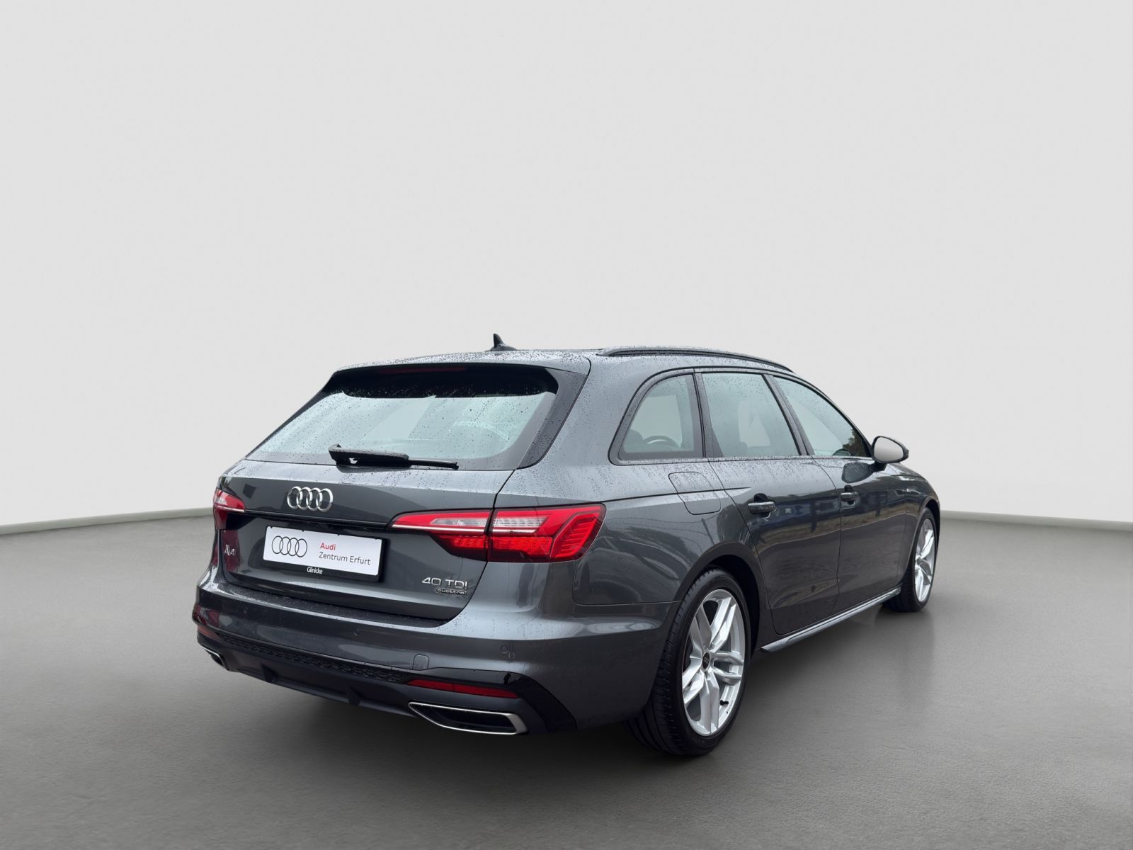 Audi A4 2023 г. Серый, пробег 42500 км