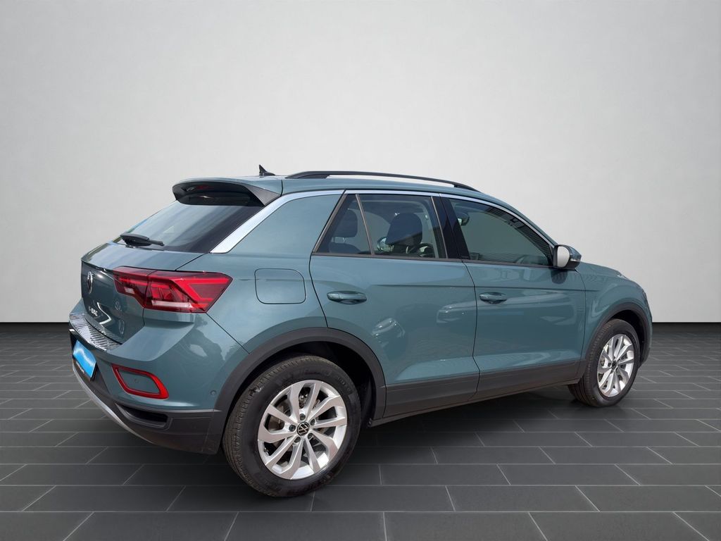 Volkswagen T-Roc 2023 г. Синий, пробег 36866 км