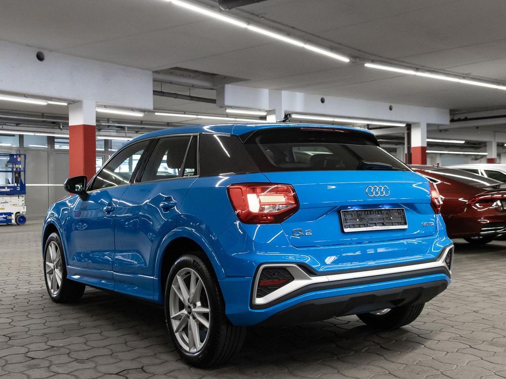 Audi Q2 2022 г. Синий, пробег 52999 км
