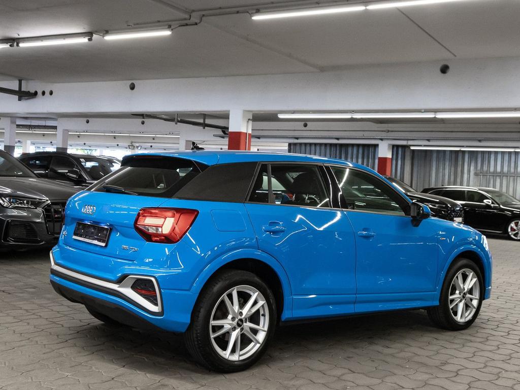 Audi Q2 2022 г. Синий, пробег 52999 км