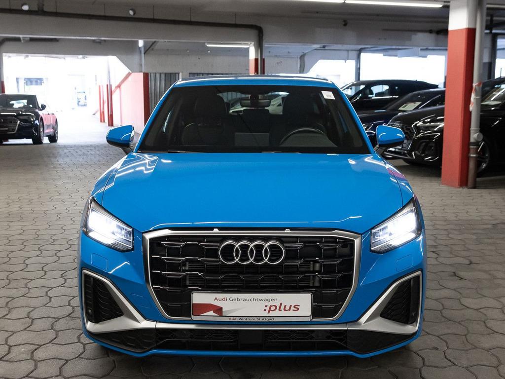 Audi Q2 2022 г. Синий, пробег 52999 км