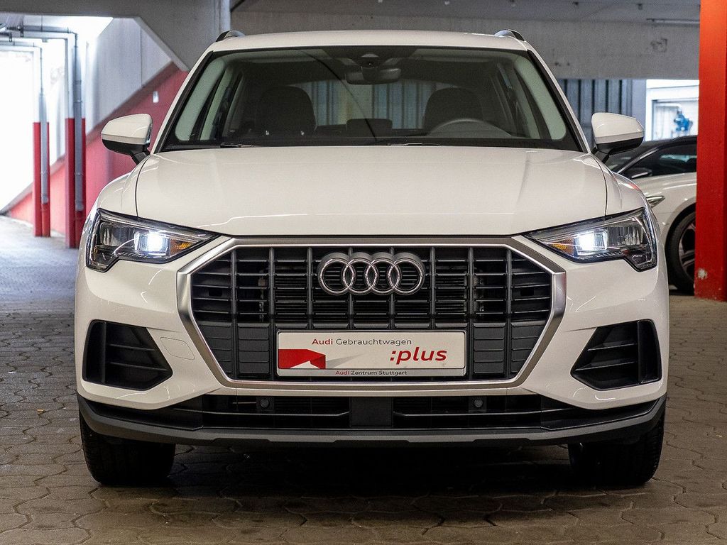 Audi Q3 2024 г. Белый, пробег 40519 км