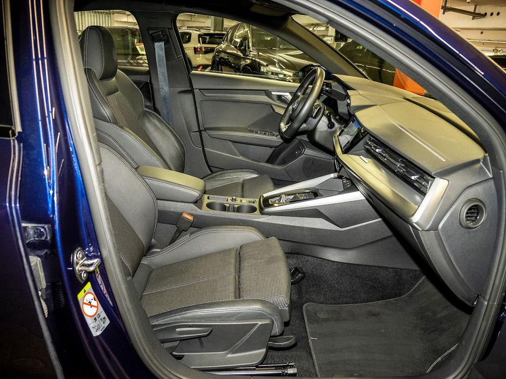 Audi A3 2022 г. Синий, пробег 59980 км