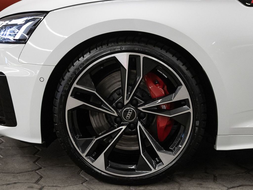 Audi S5 2024 г. Чёрный, пробег 9897 км