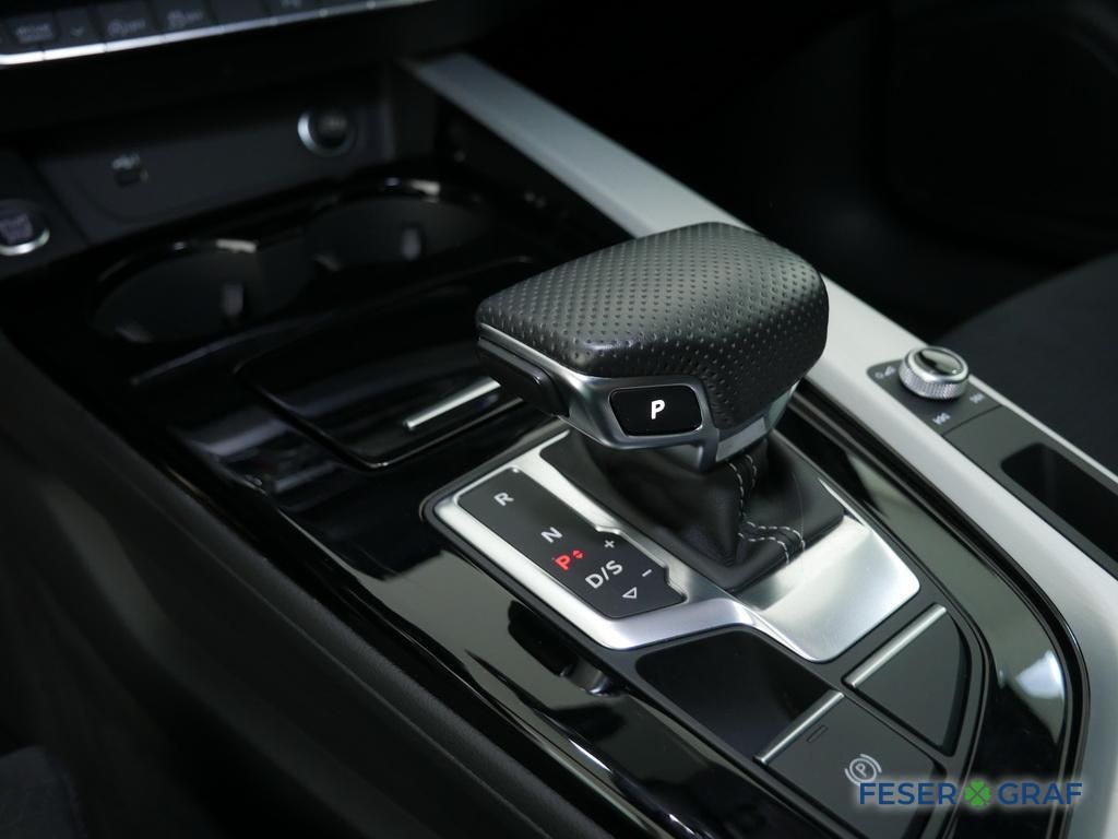 Audi A4 2024 г. Чёрный, пробег 29999 км
