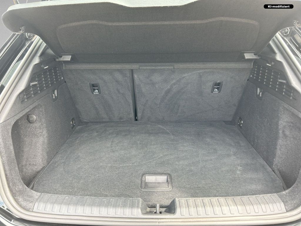 Audi S3 2024 г. Чёрный, пробег 47330 км