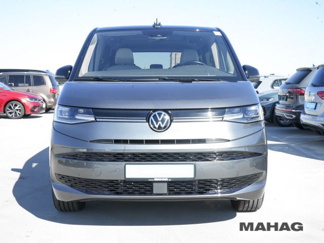Volkswagen T7 MULTIVAN 2023 г. Серый, пробег 29840 км