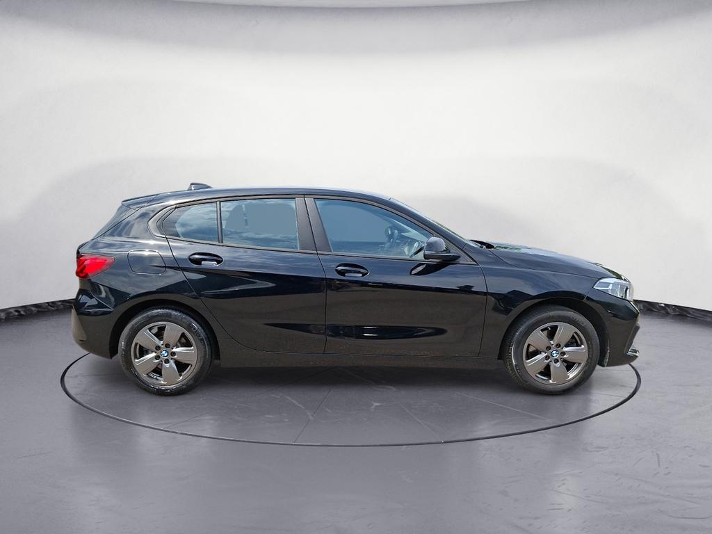 BMW 116 2023 г. Чёрный, пробег 48324 км