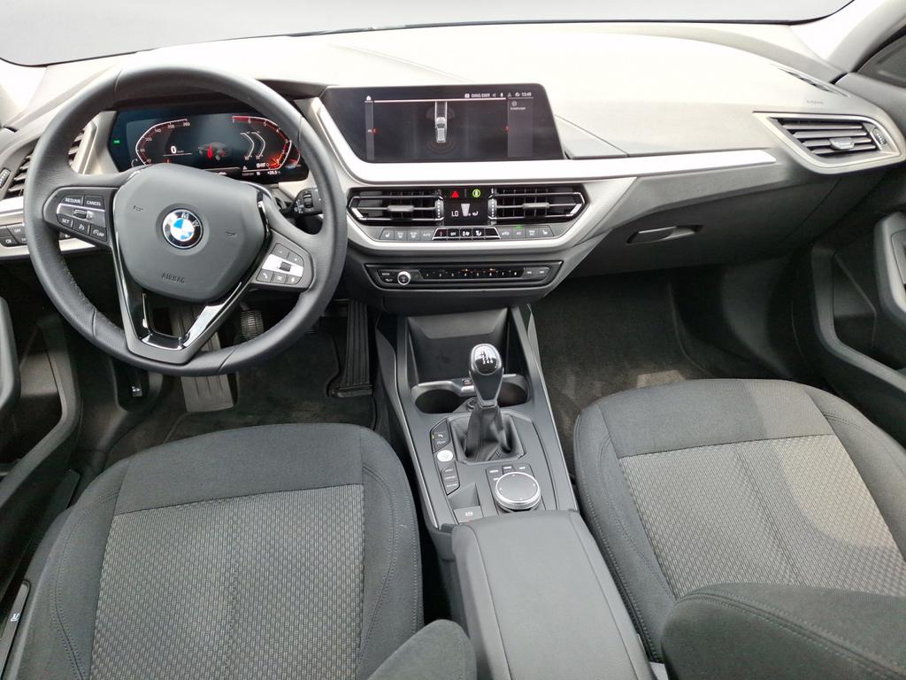 BMW 116 2023 г. Чёрный, пробег 48324 км