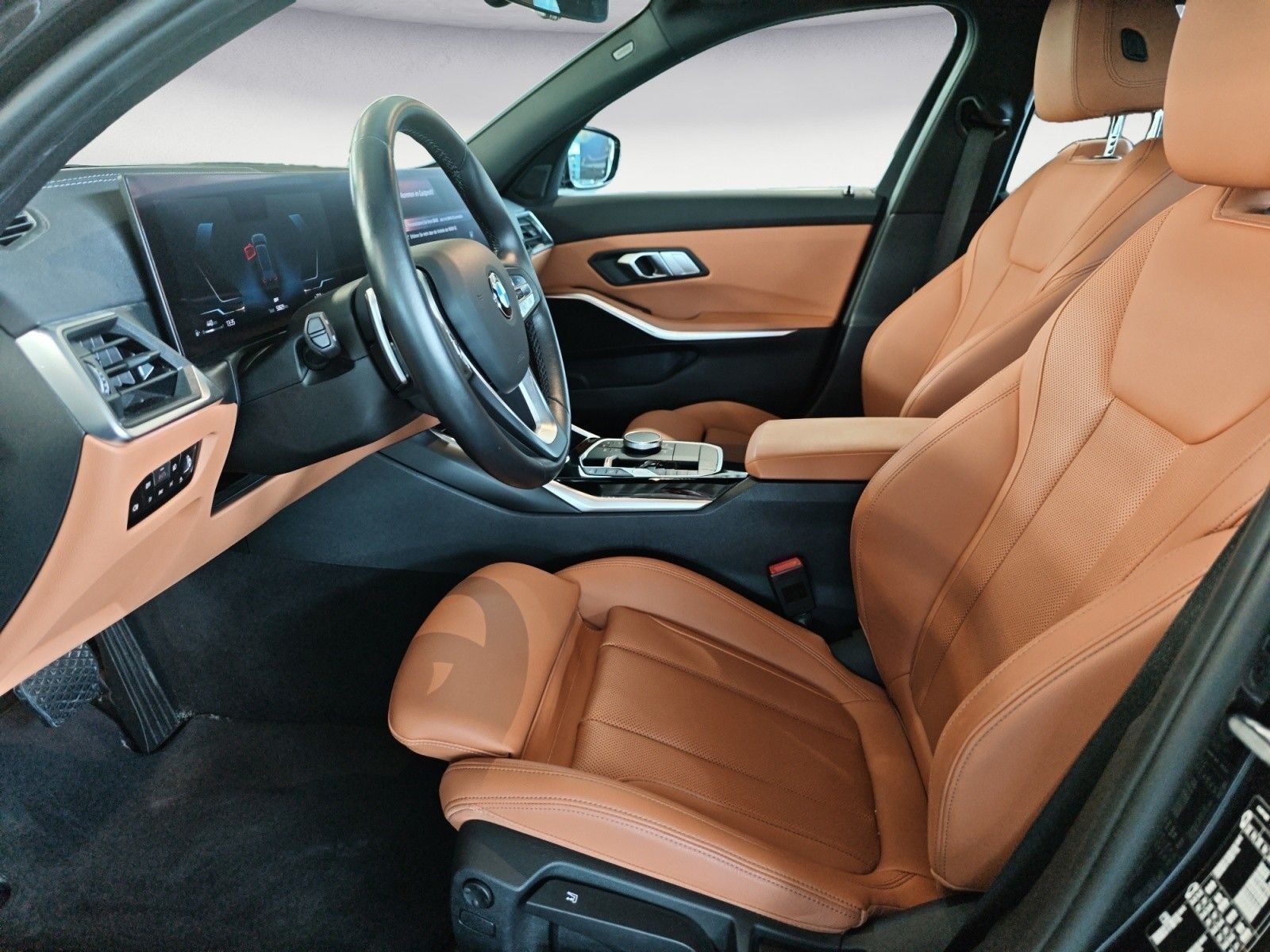 BMW 320 2022 г. Чёрный, пробег 51000 км