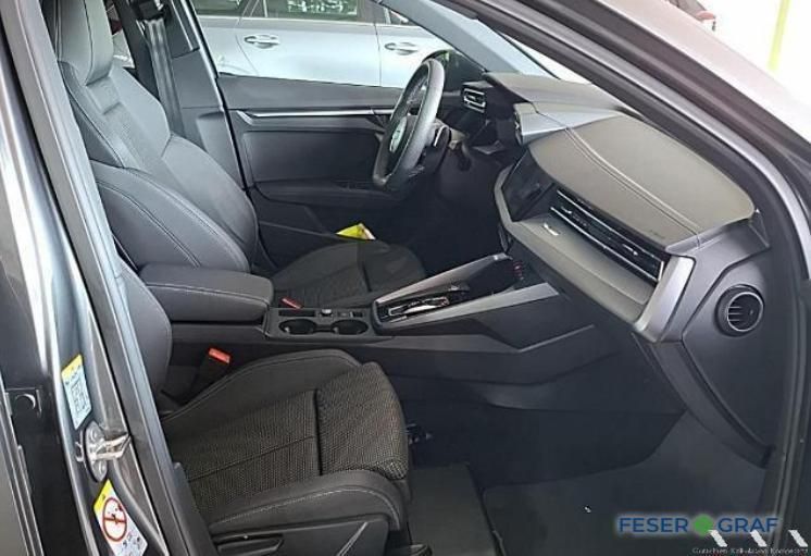 Audi A3 2025 г. Серый, пробег 40300 км