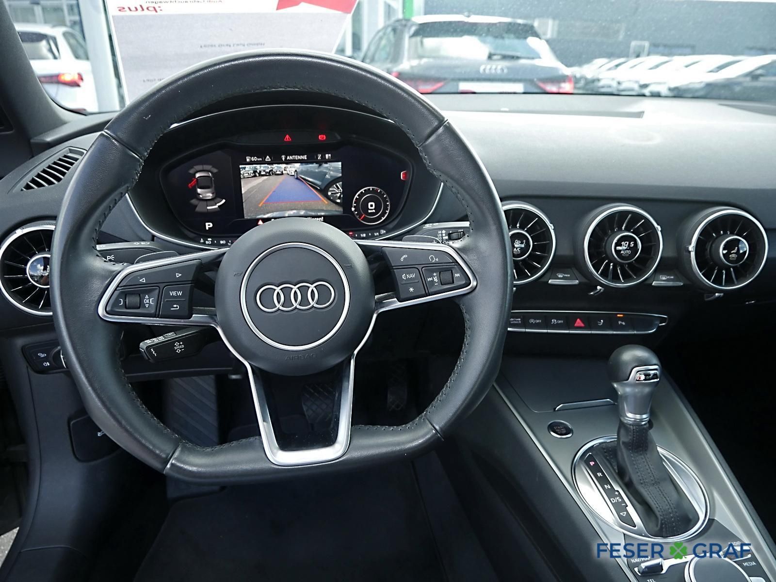Audi TT 2023 г. Серый, пробег 47400 км