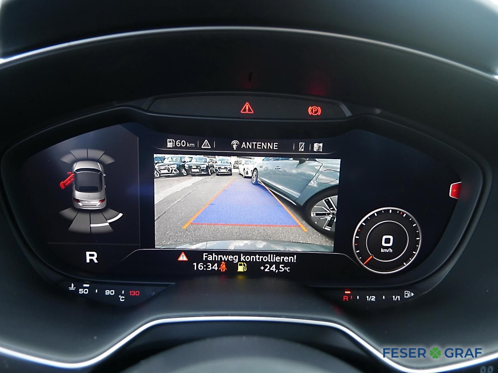 Audi TT 2023 г. Серый, пробег 47400 км
