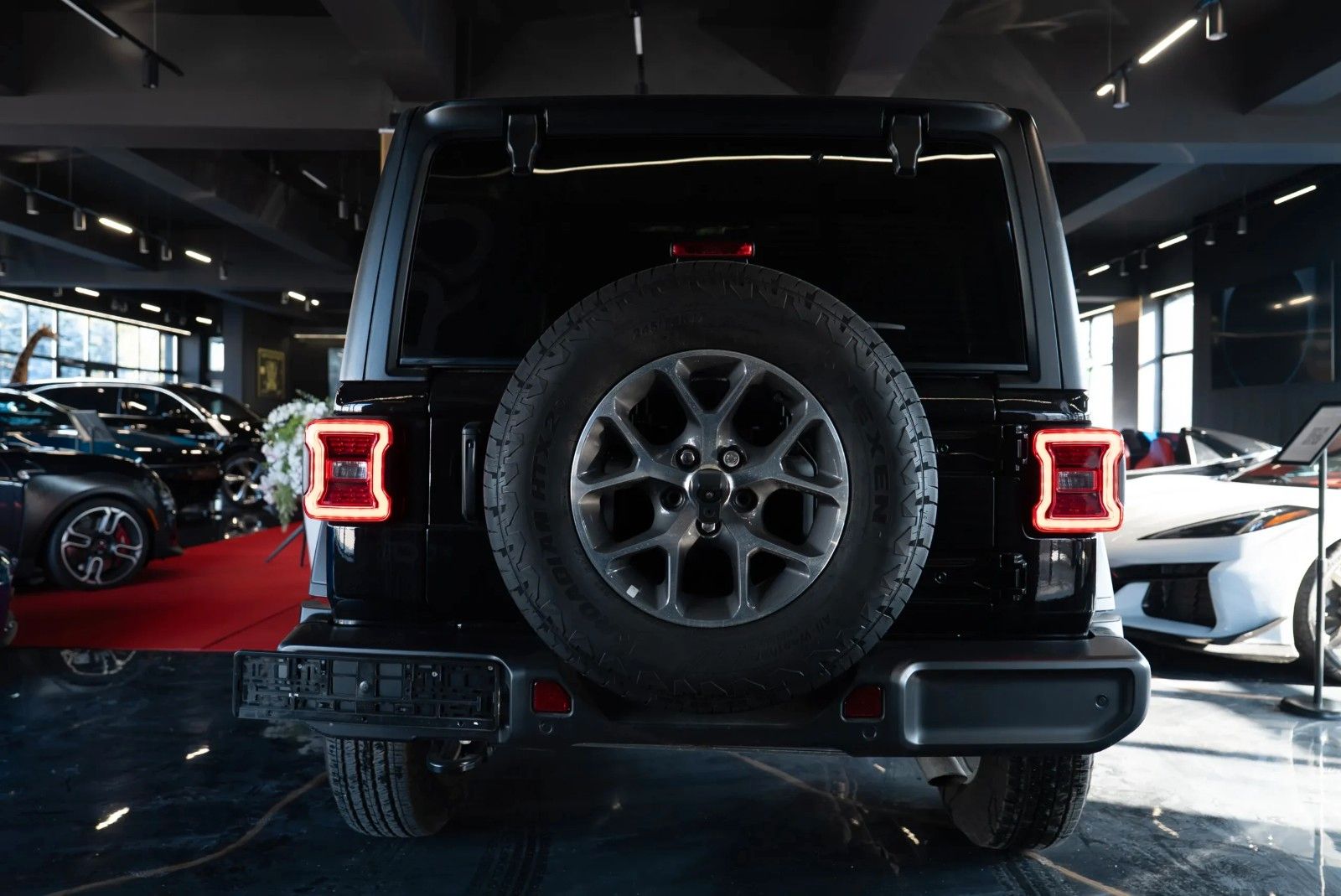 Jeep Wrangler 2024 г. Серый, пробег 3644 км