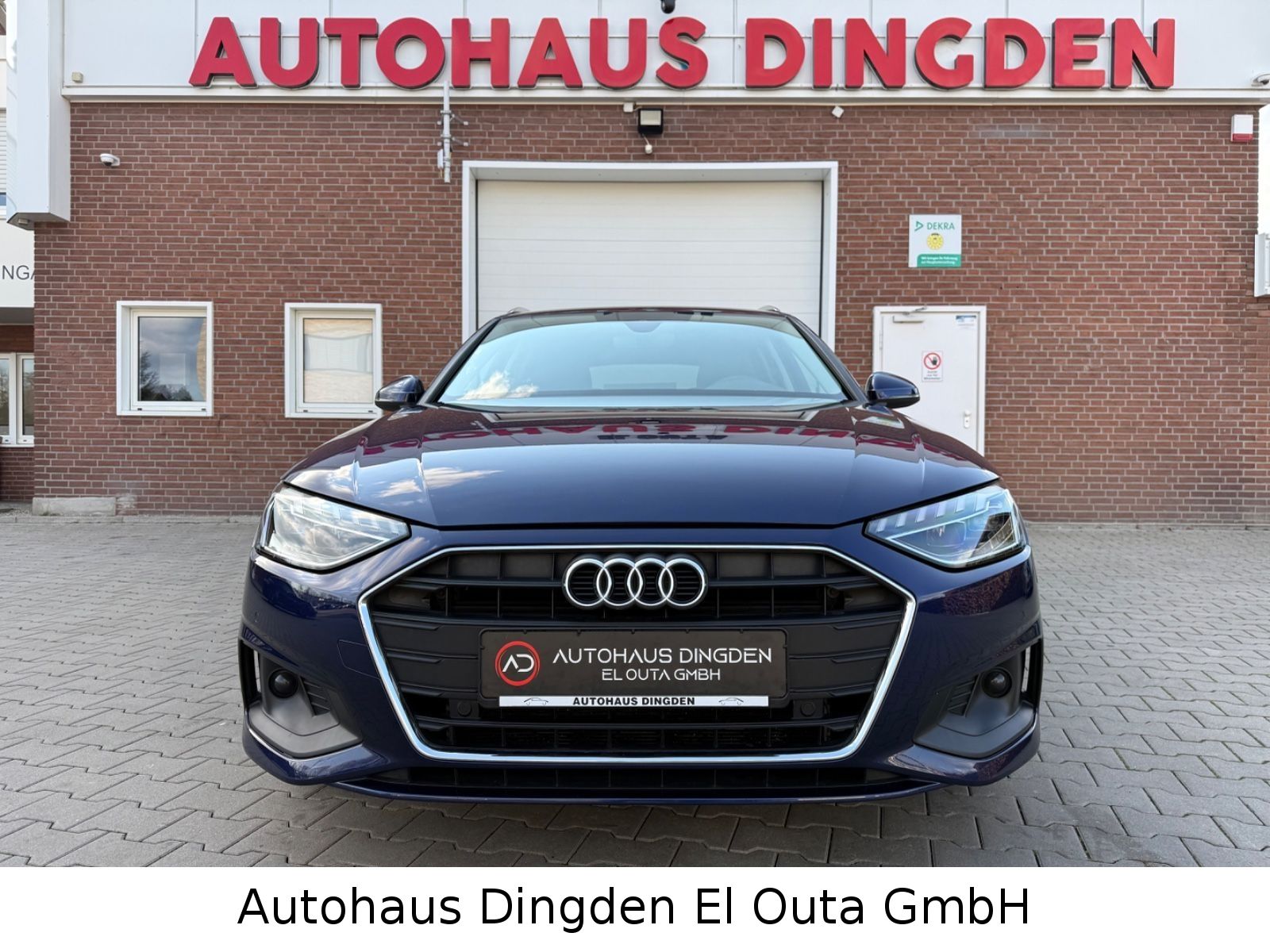 Audi A4 2023 г. Синий, пробег 46000 км