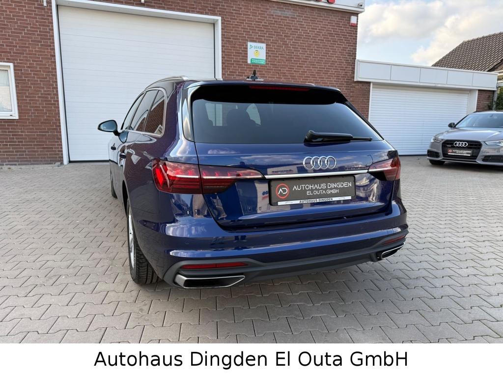 Audi A4 2023 г. Синий, пробег 46000 км