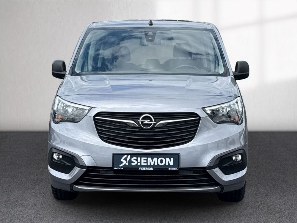 Opel COMBO LIFE 2022 г. Серый, пробег 45479 км