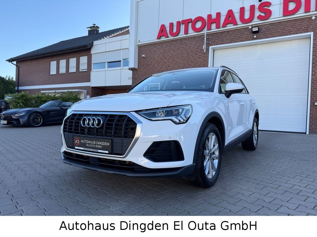 Audi Q3 2023 г. Белый, пробег 33000 км