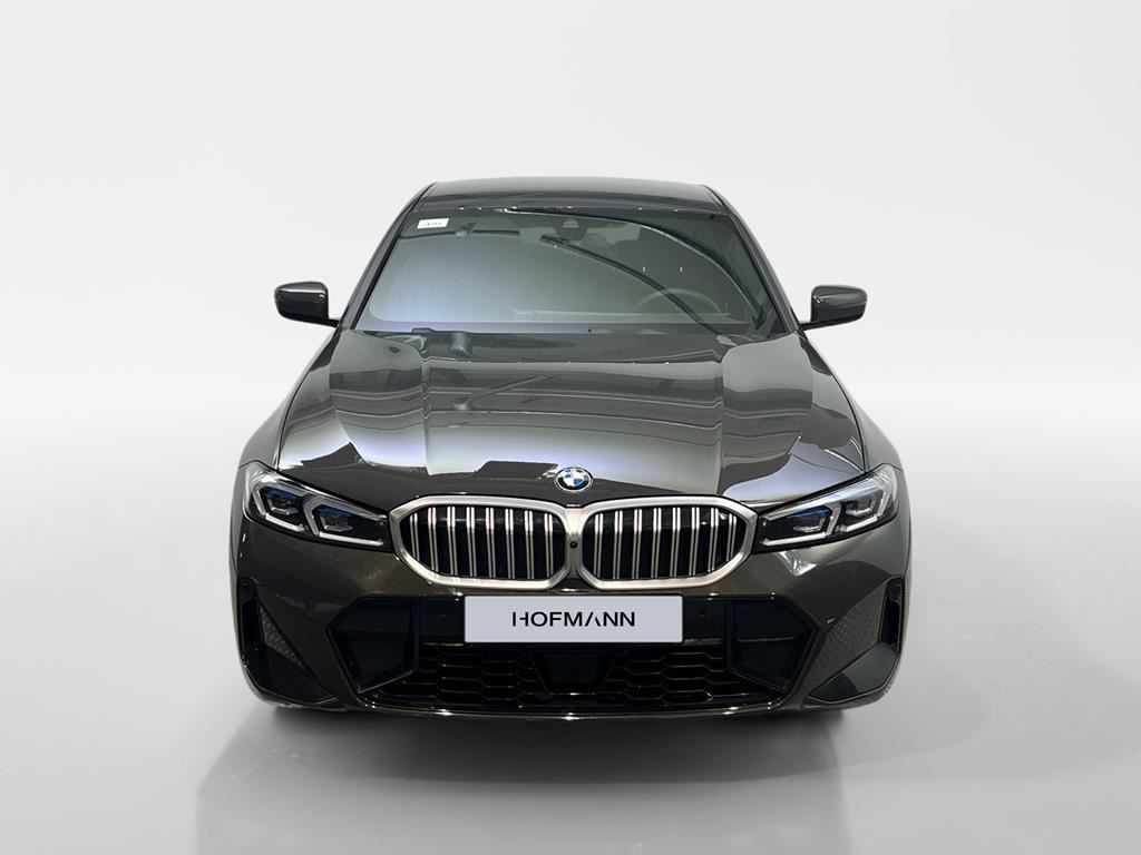BMW 320 2025 г. Серый, пробег 26600 км