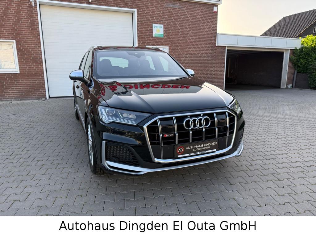 Audi SQ7 2022 г. Чёрный, пробег 40000 км