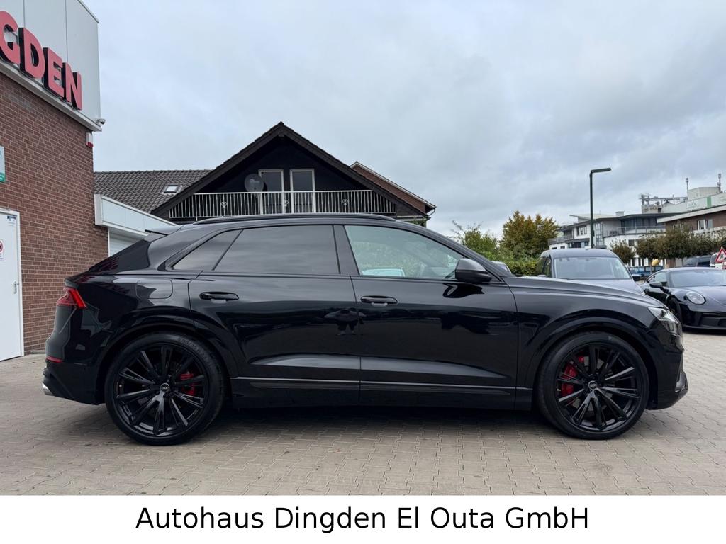 Audi SQ8 2023 г. Чёрный, пробег 23000 км