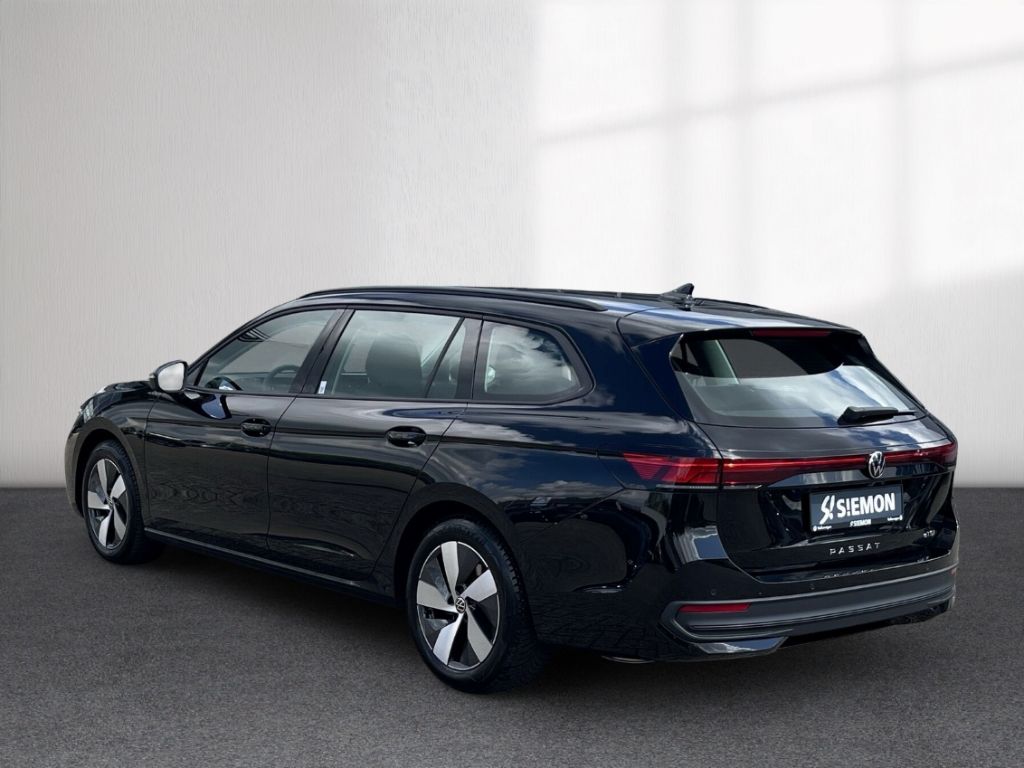 Volkswagen Passat 2025 г. Чёрный, пробег 34653 км