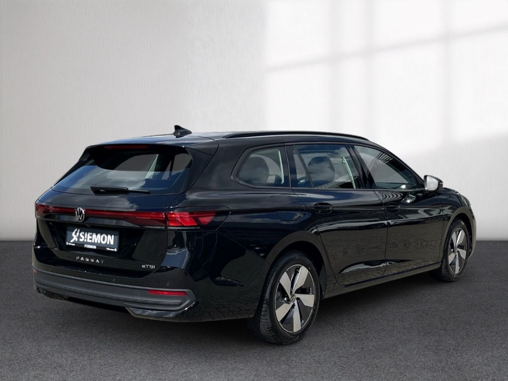 Volkswagen Passat 2025 г. Чёрный, пробег 34653 км
