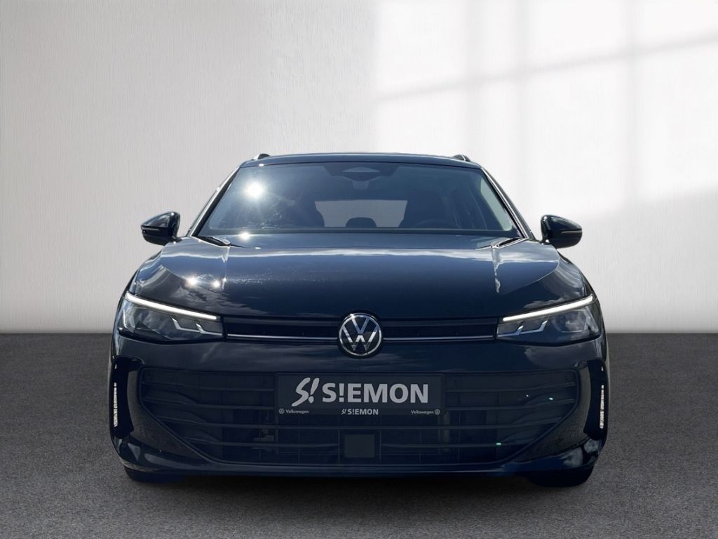 Volkswagen Passat 2025 г. Чёрный, пробег 34653 км