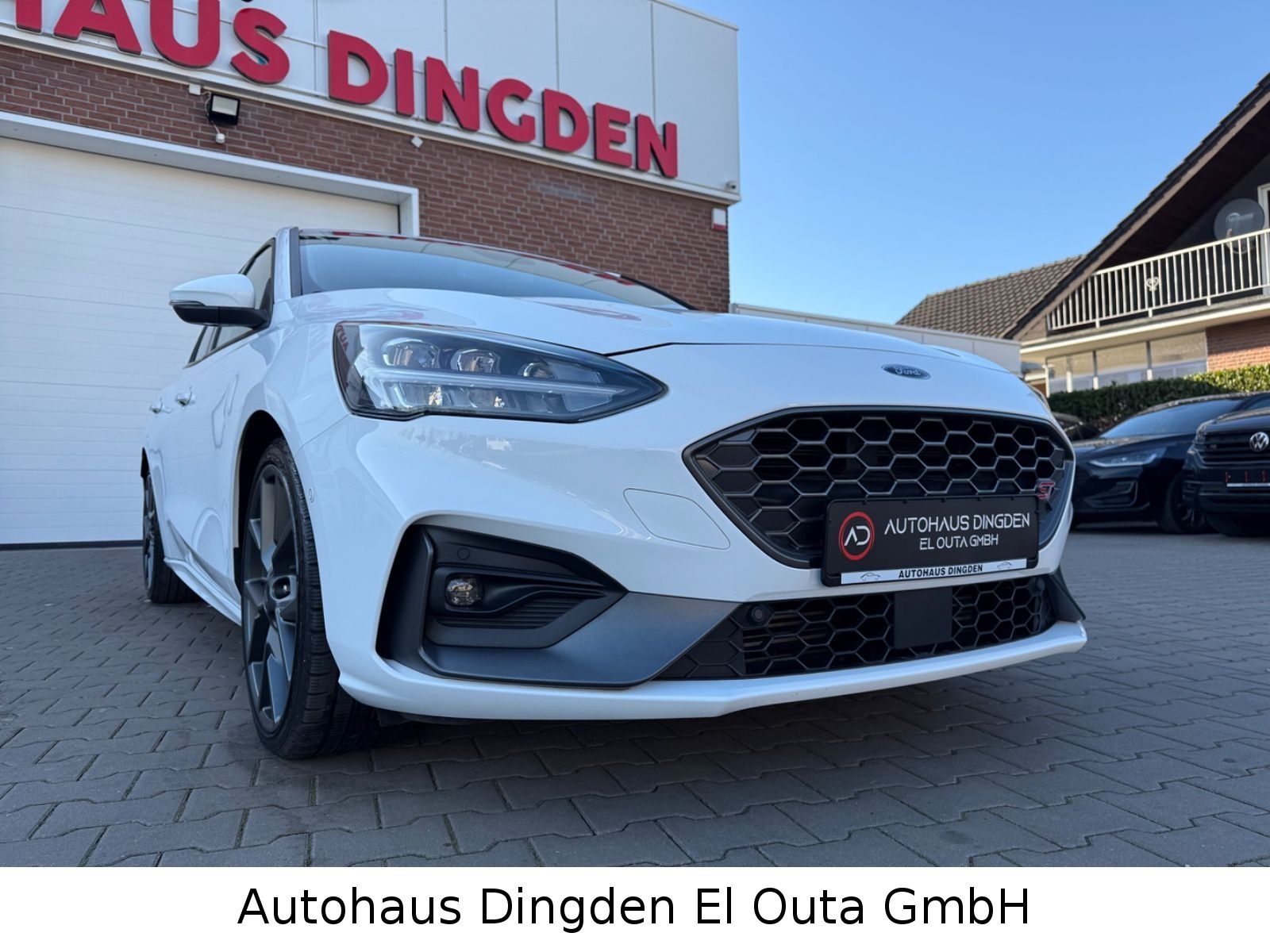 Ford Focus 2021 г. Белый, пробег 20000 км