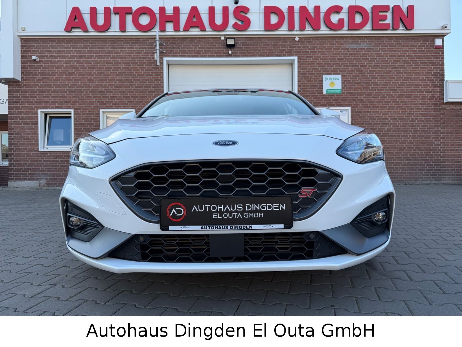 Ford Focus 2021 г. Белый, пробег 20000 км