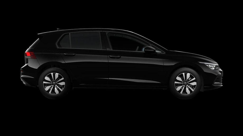 Volkswagen Golf 2023 г. Чёрный, пробег 30000 км