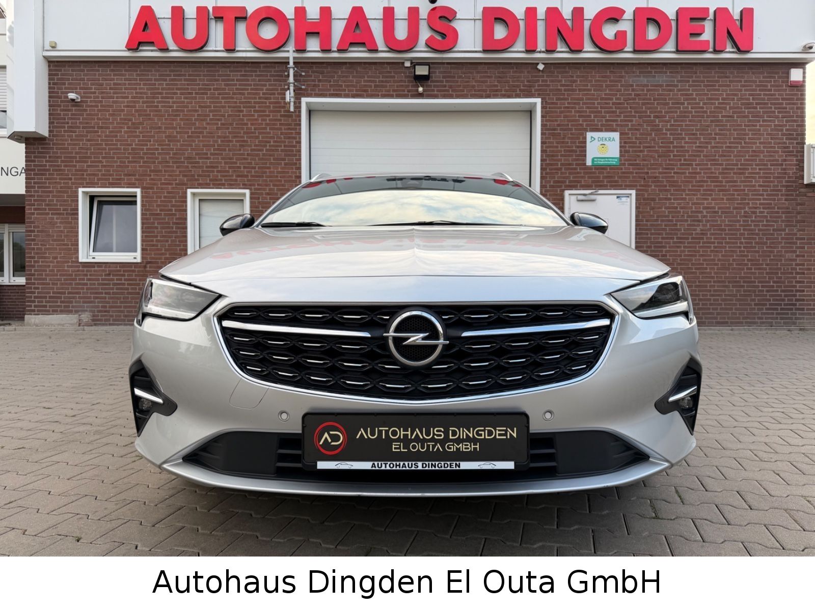 Opel Insignia 2023 г. Серебристый, пробег 58000 км