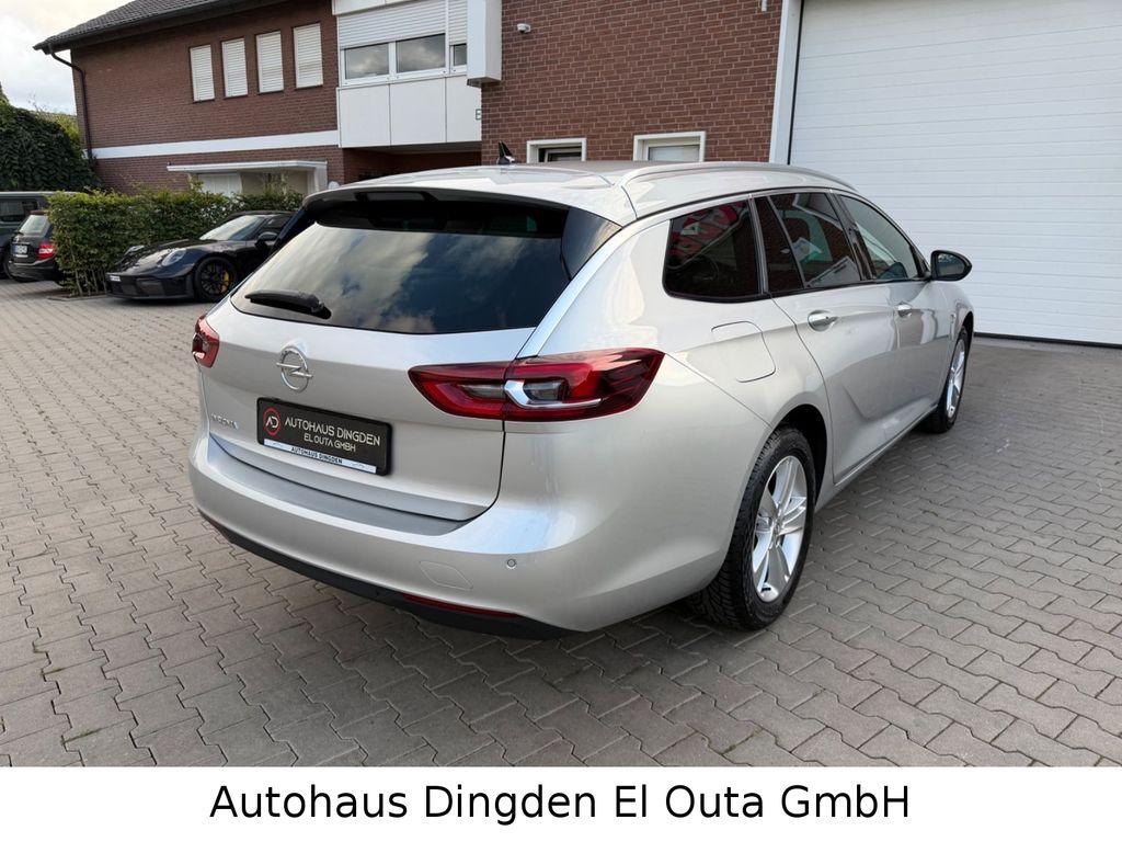 Opel Insignia 2023 г. Серебристый, пробег 58000 км