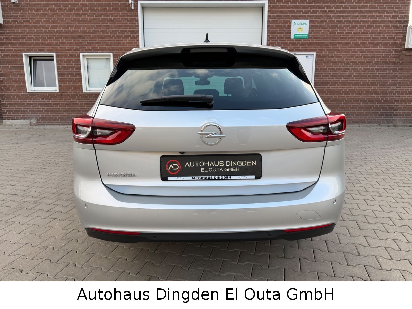 Opel Insignia 2023 г. Серебристый, пробег 58000 км