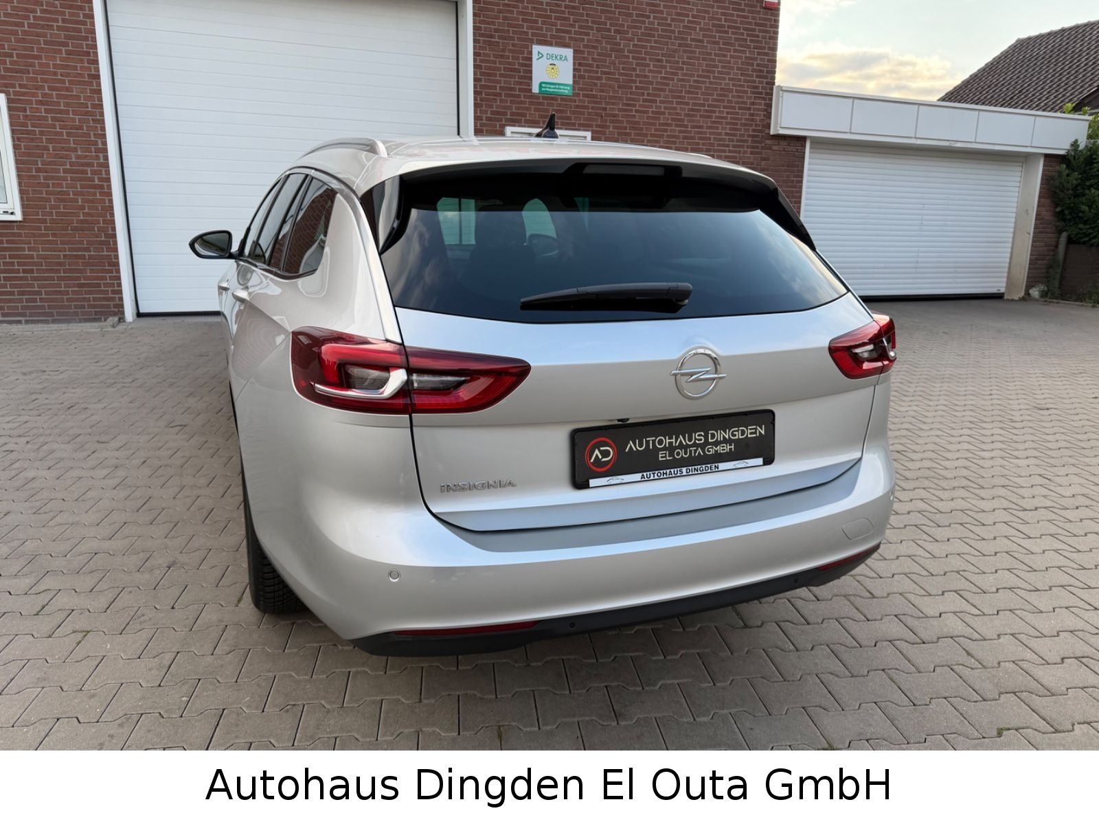 Opel Insignia 2023 г. Серебристый, пробег 58000 км