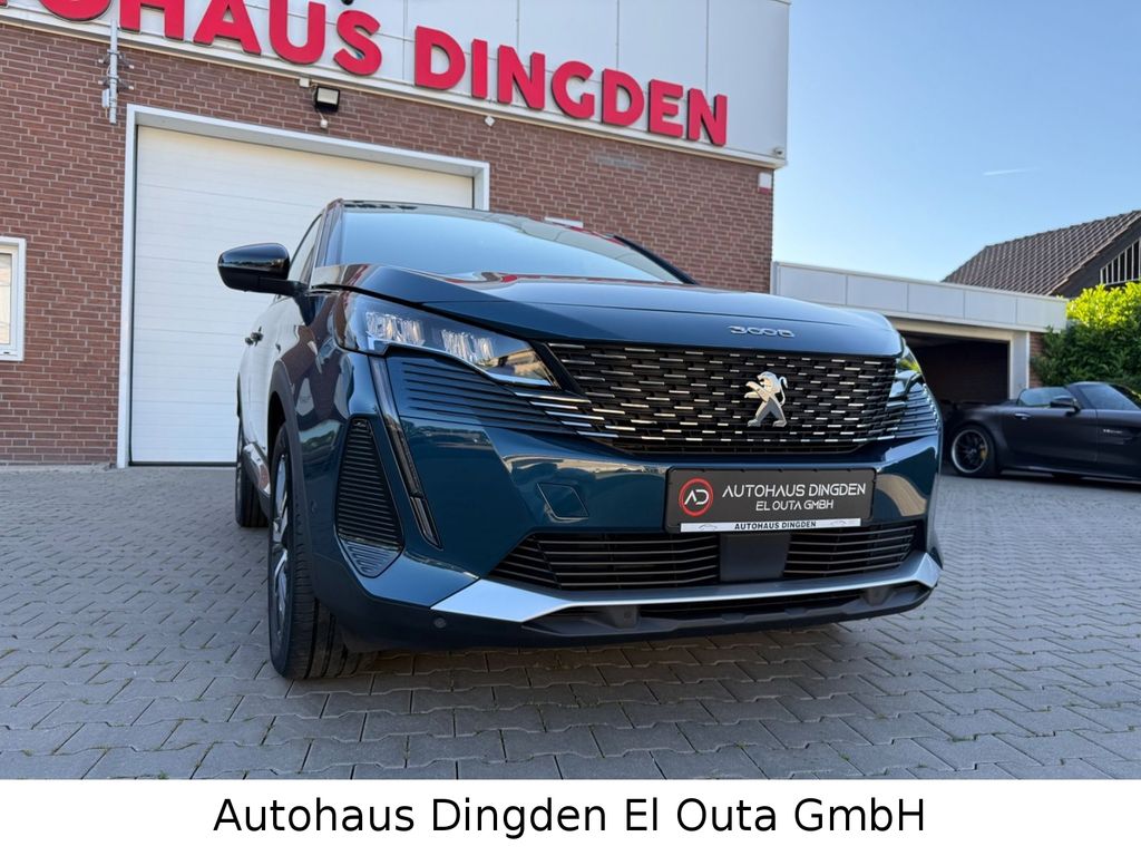 Peugeot 3008 2023 г. Синий, пробег 58000 км