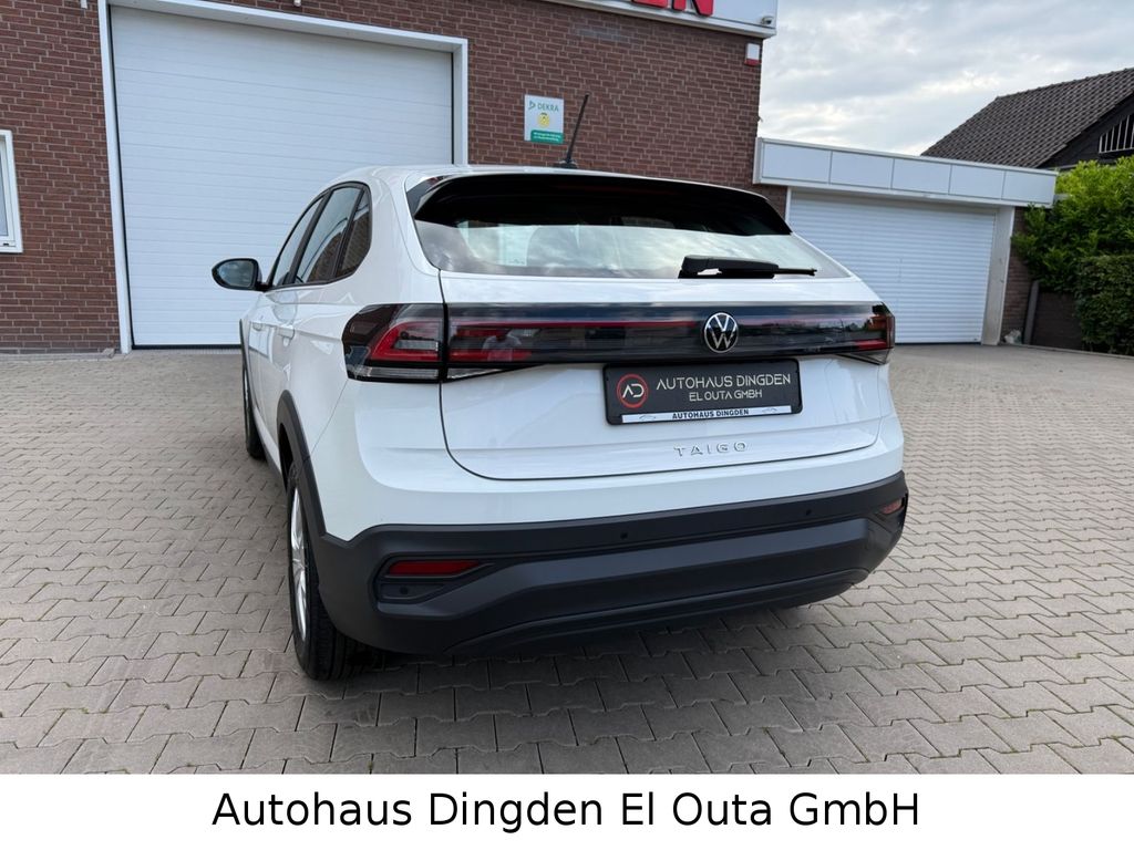 Volkswagen Taigo 2022 г. Белый, пробег 33000 км