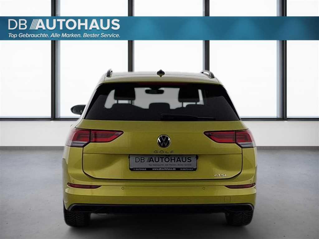 Volkswagen Golf 2024 г. Жёлтый, пробег 53414 км