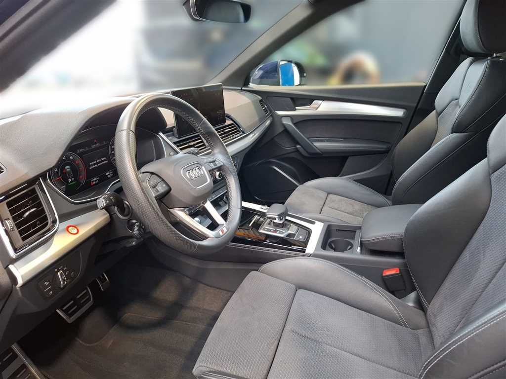 Audi Q5 2024 г. Синий, пробег 47831 км