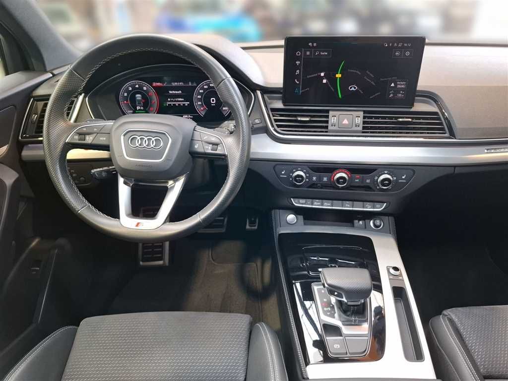 Audi Q5 2024 г. Синий, пробег 47831 км