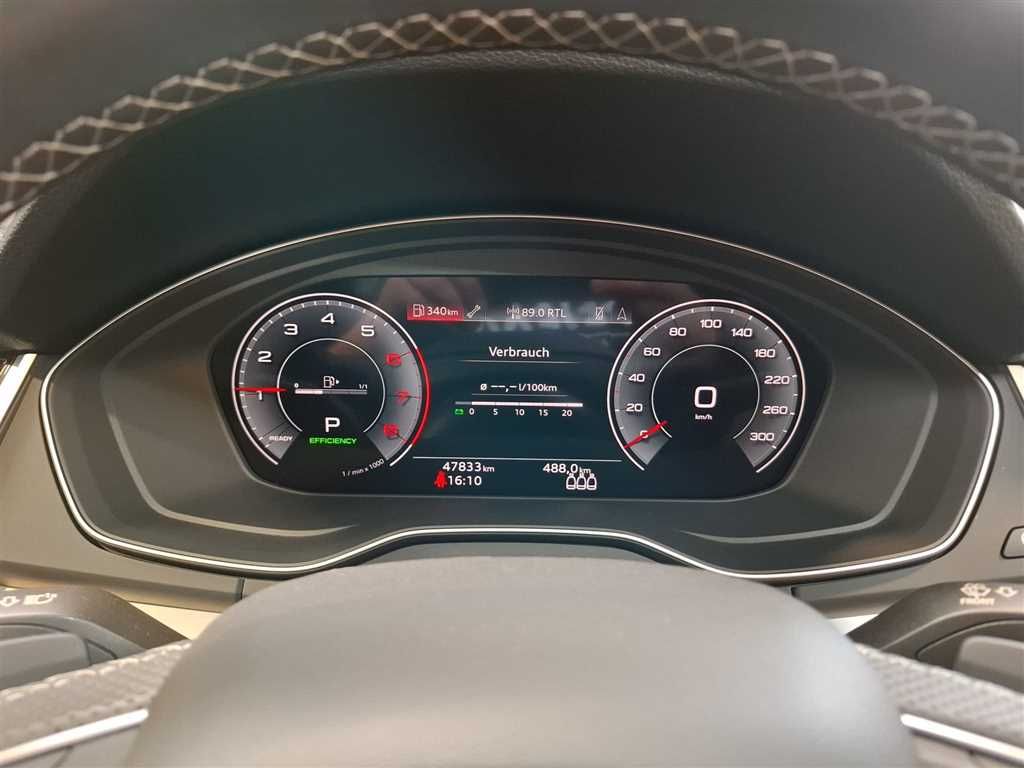 Audi Q5 2024 г. Синий, пробег 47831 км