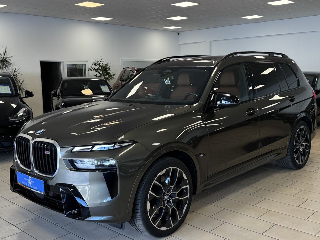 BMW X7 M60 2022 г. Зелёный, пробег 47285 км